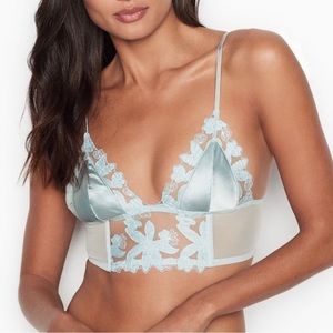 VS Victoria’s Secret satin sexy floral lace bralette bra NWT NEW‎ 
Luxe